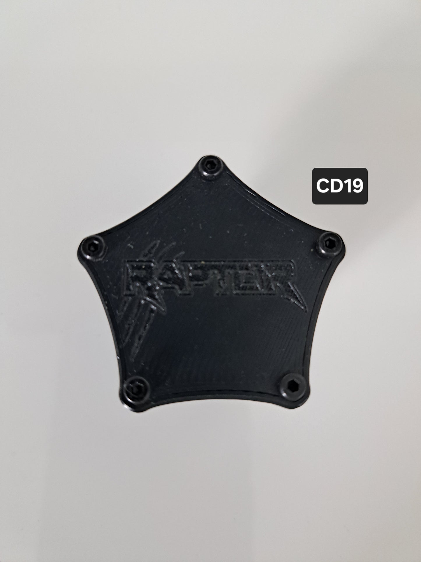 Customdeckel Pentagon Gravur Raptor