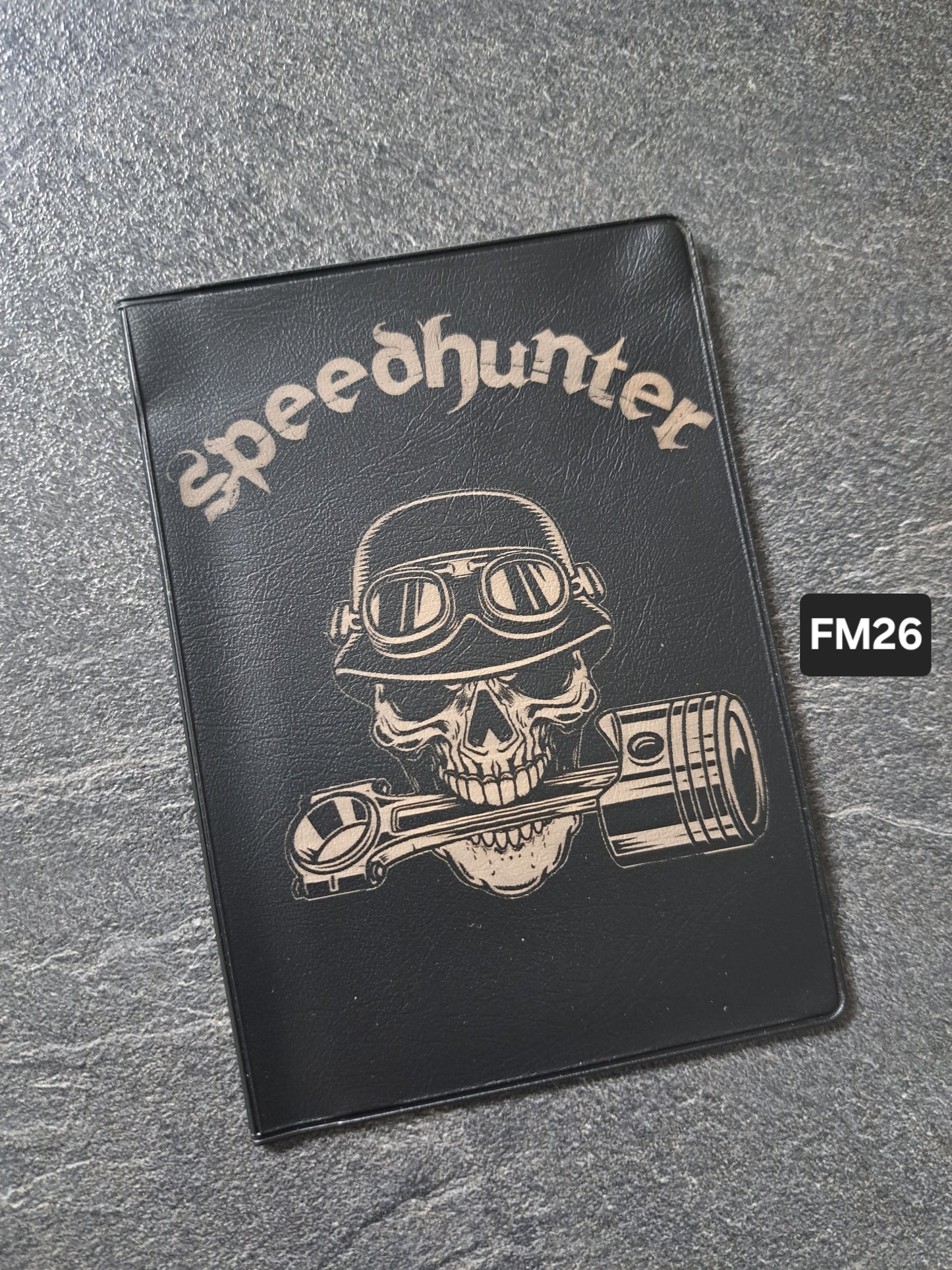 Fahrzeugscheinmappe Gravurdekor Speedhunter