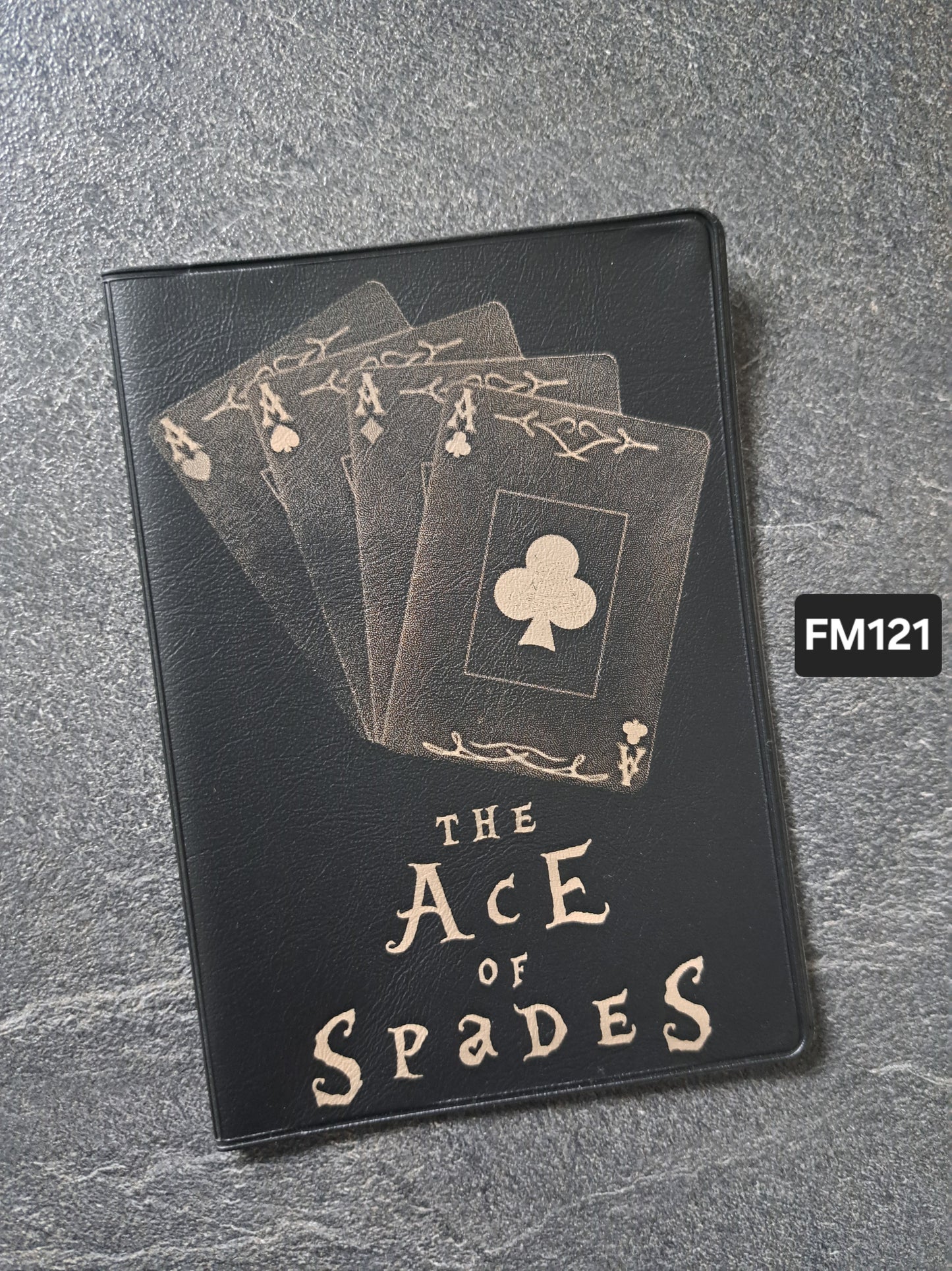 Fahrzeugscheinmappe Gravurdekor The Ace of Spades