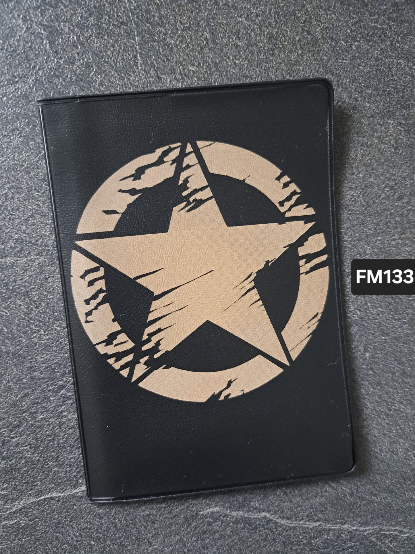 Fahrzeugscheinmappe Gravurdekor Armystern