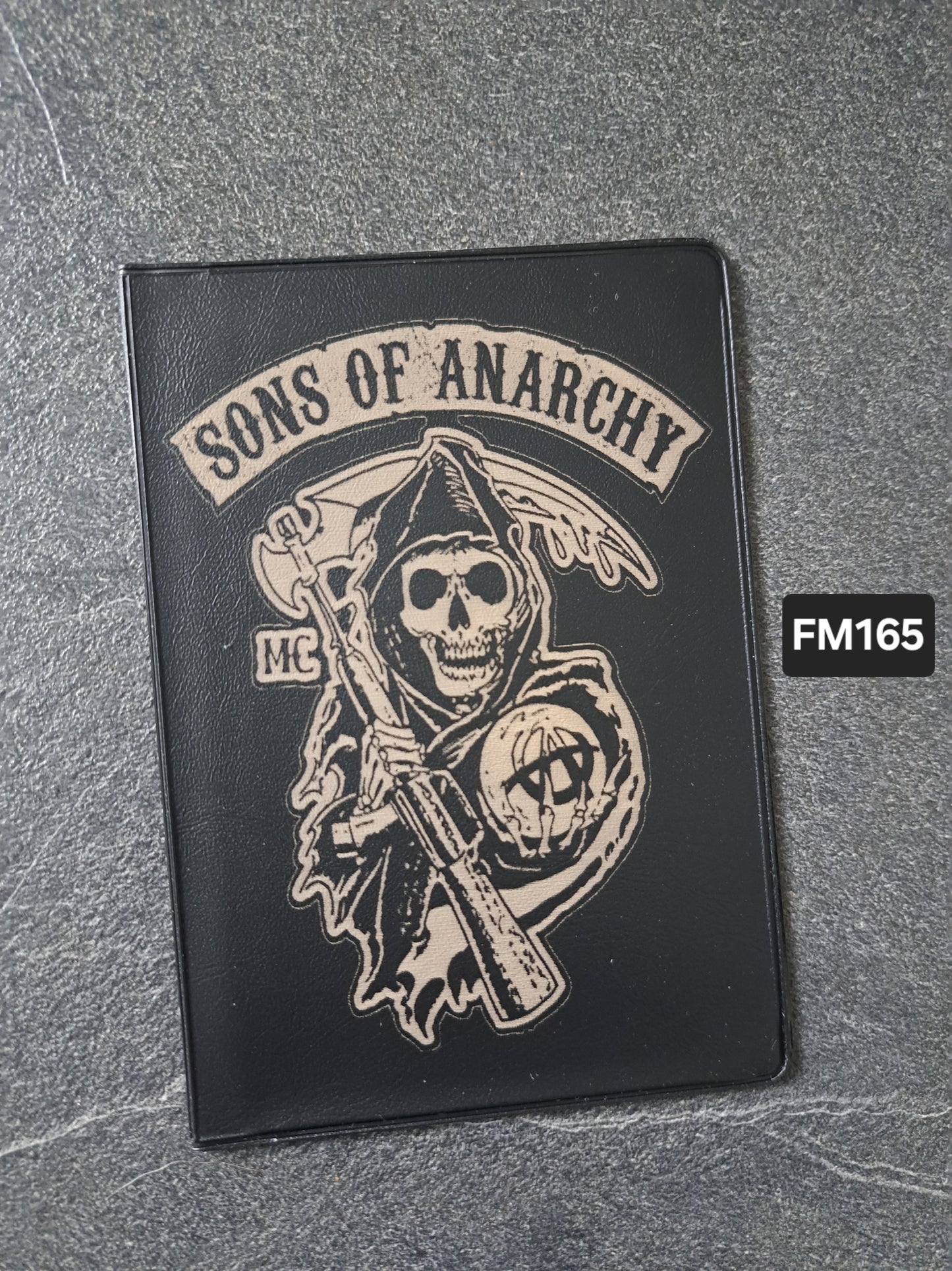 Fahrzeugscheinmappe Gravurdekor Sons of A.