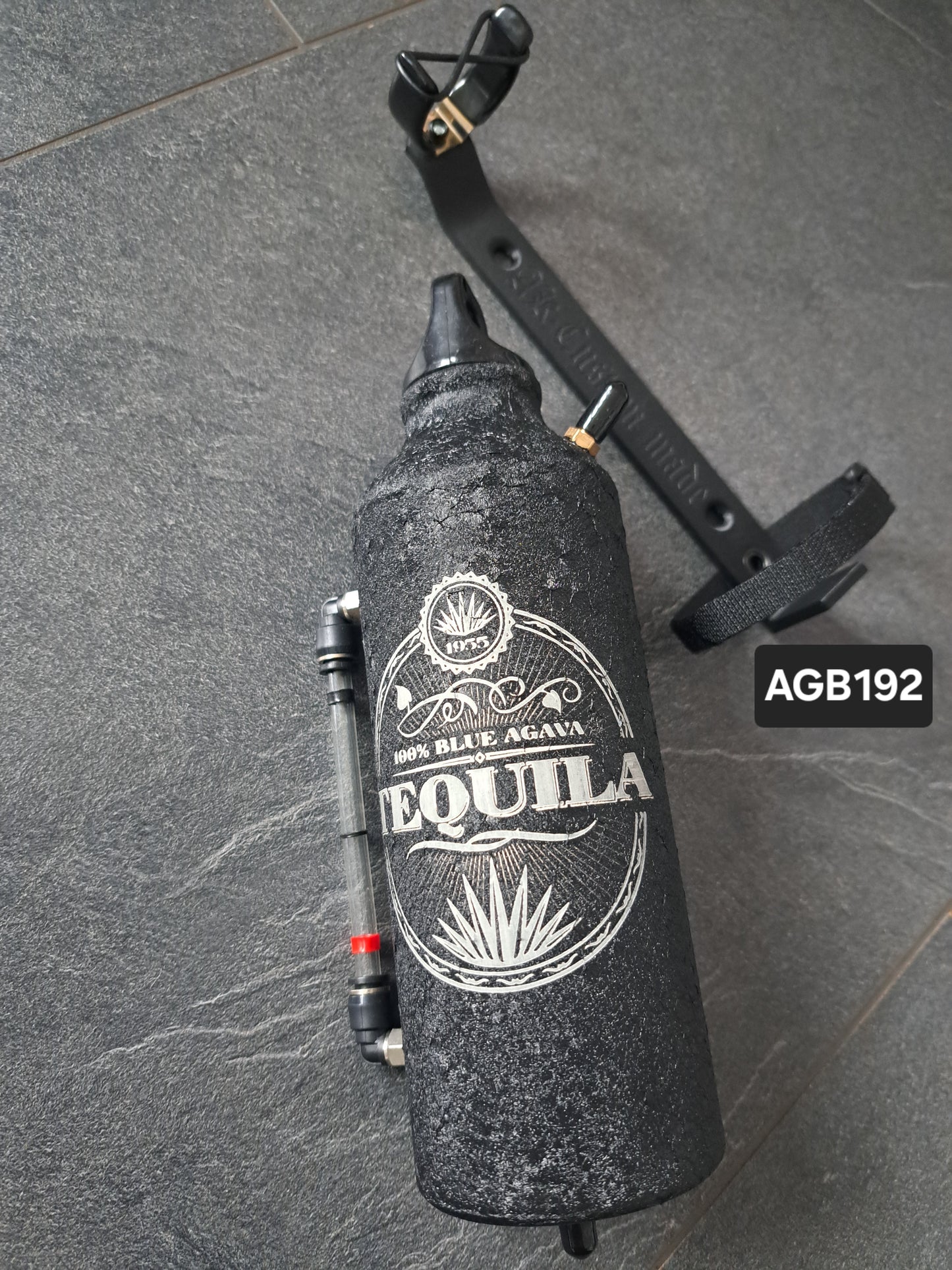 Ausgleichsbehälter Tequila