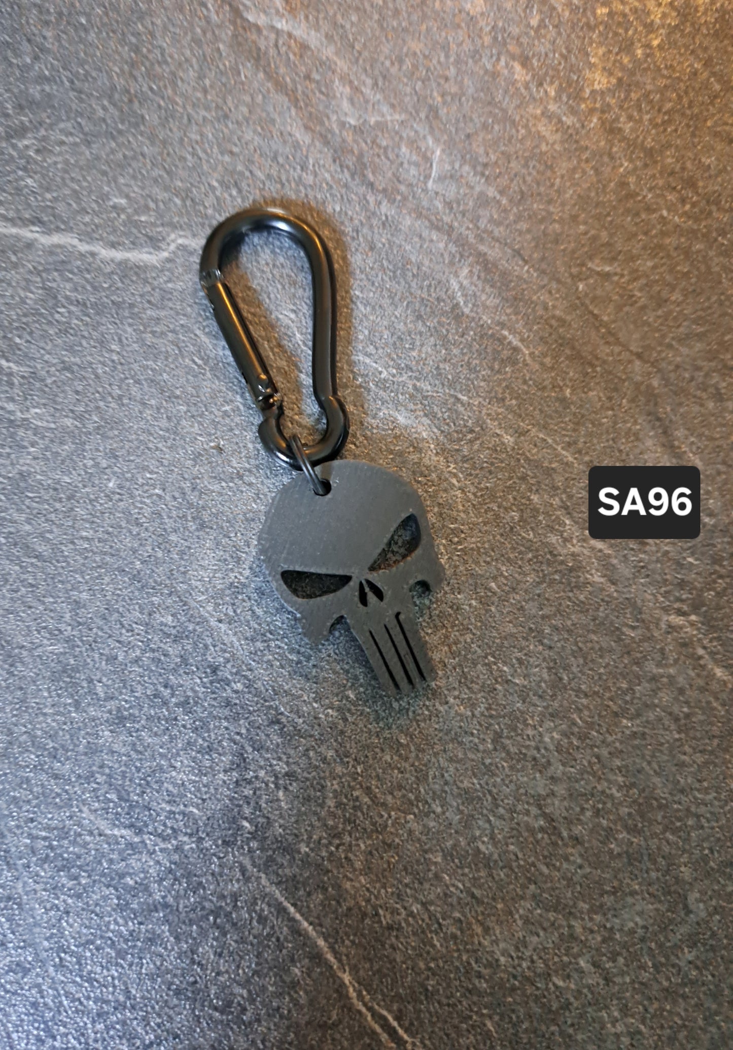 Schlüsselanhänger PUNISHER klein div. Farben