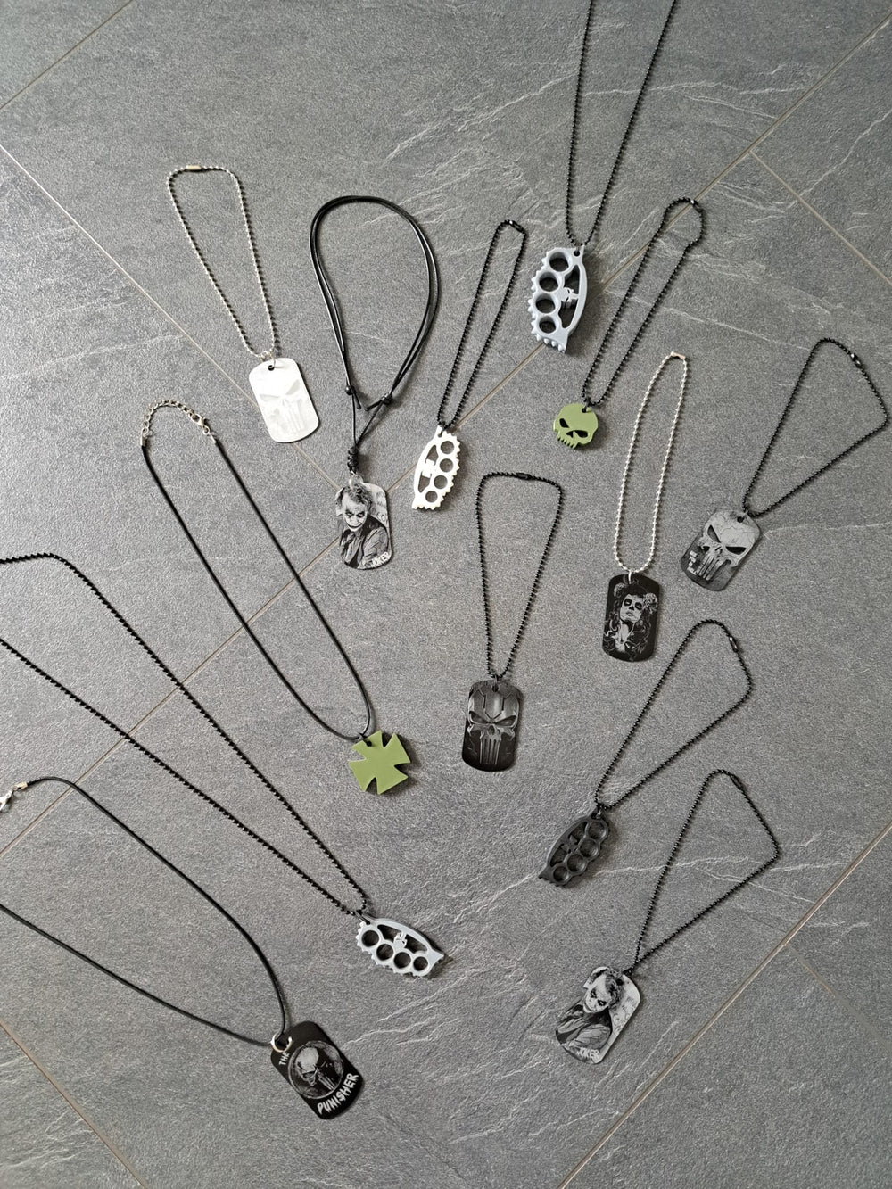 Halsketten & Innenspiegel Anhänger