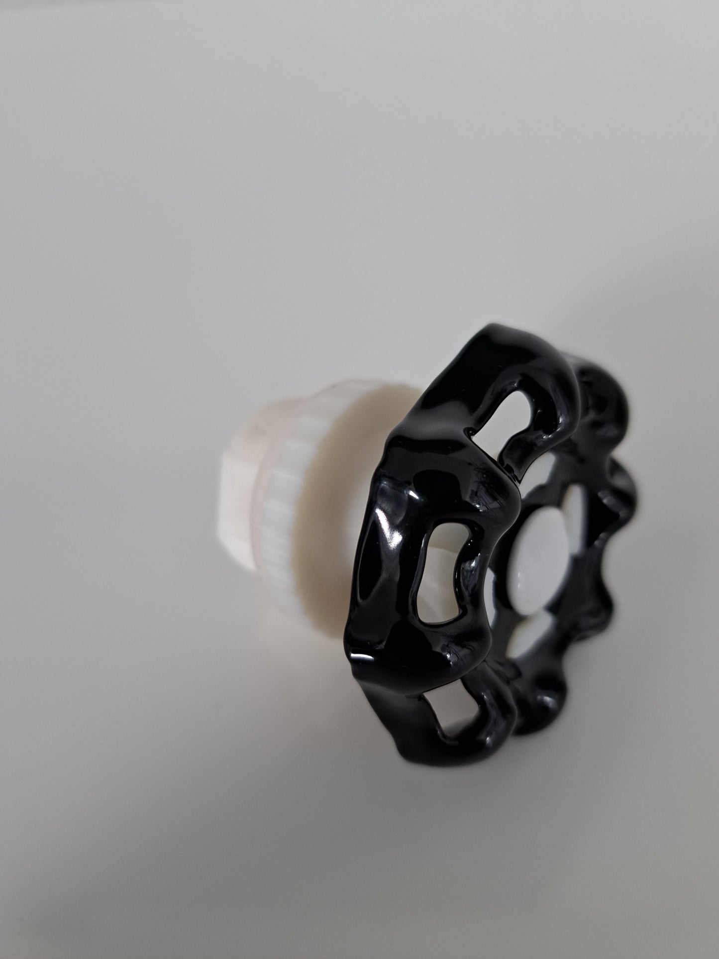 Customdeckel NOS-Handrad schwarz/weiß