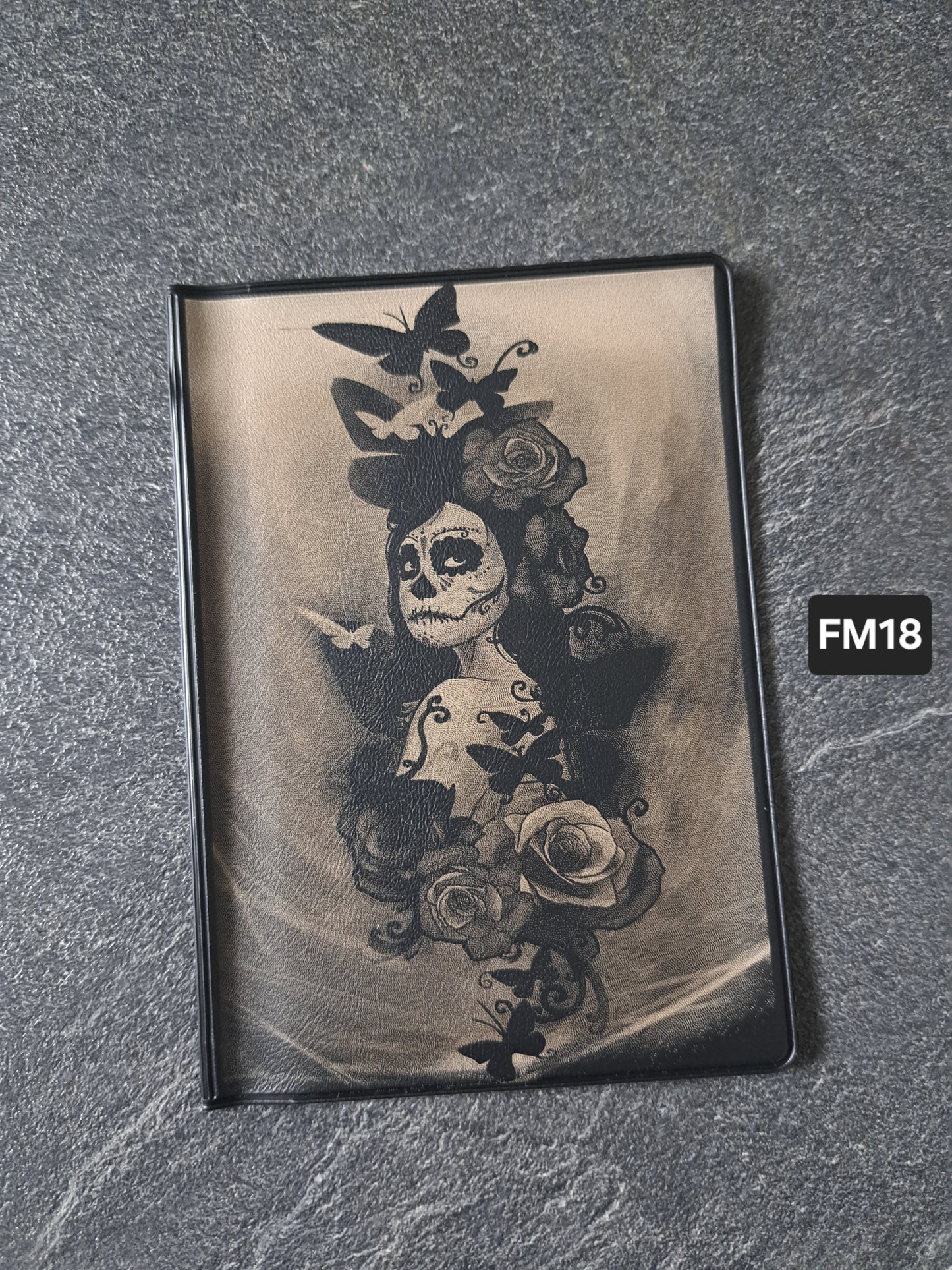 Fahrzeugscheinmappe Gravurdekor Rockabilly