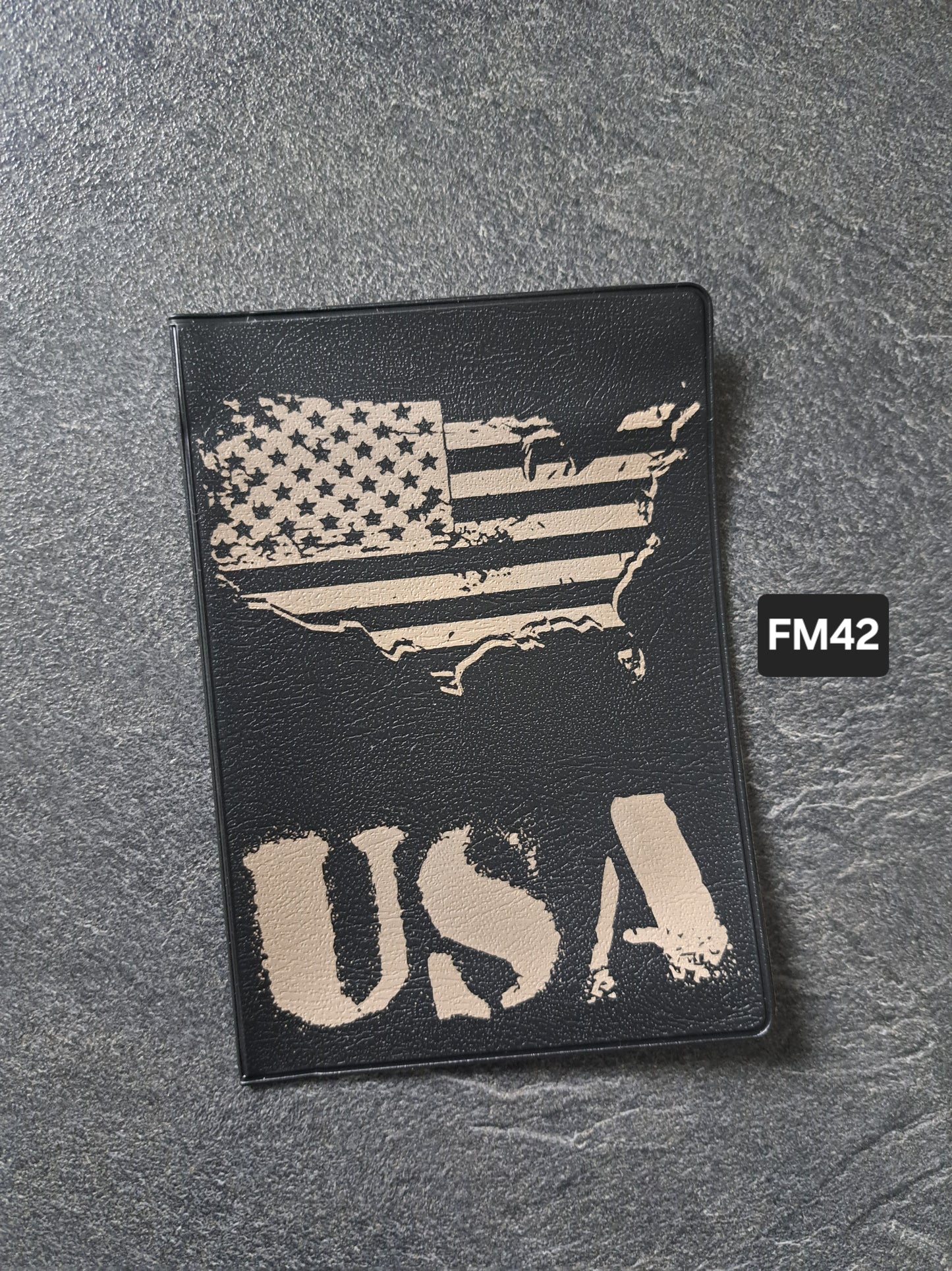Fahrzeugscheinmappe Gravurdekor USA & Flagge