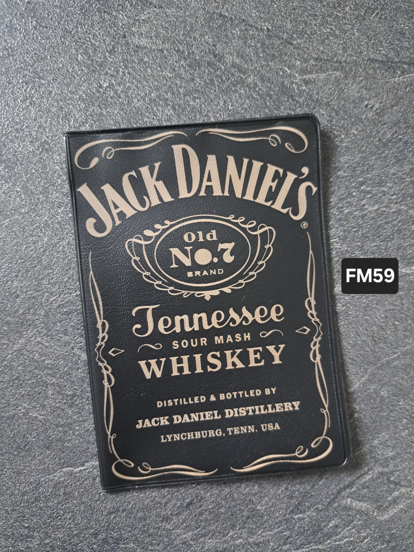 Fahrzeugscheinmappe Gravurdekor Jack D.