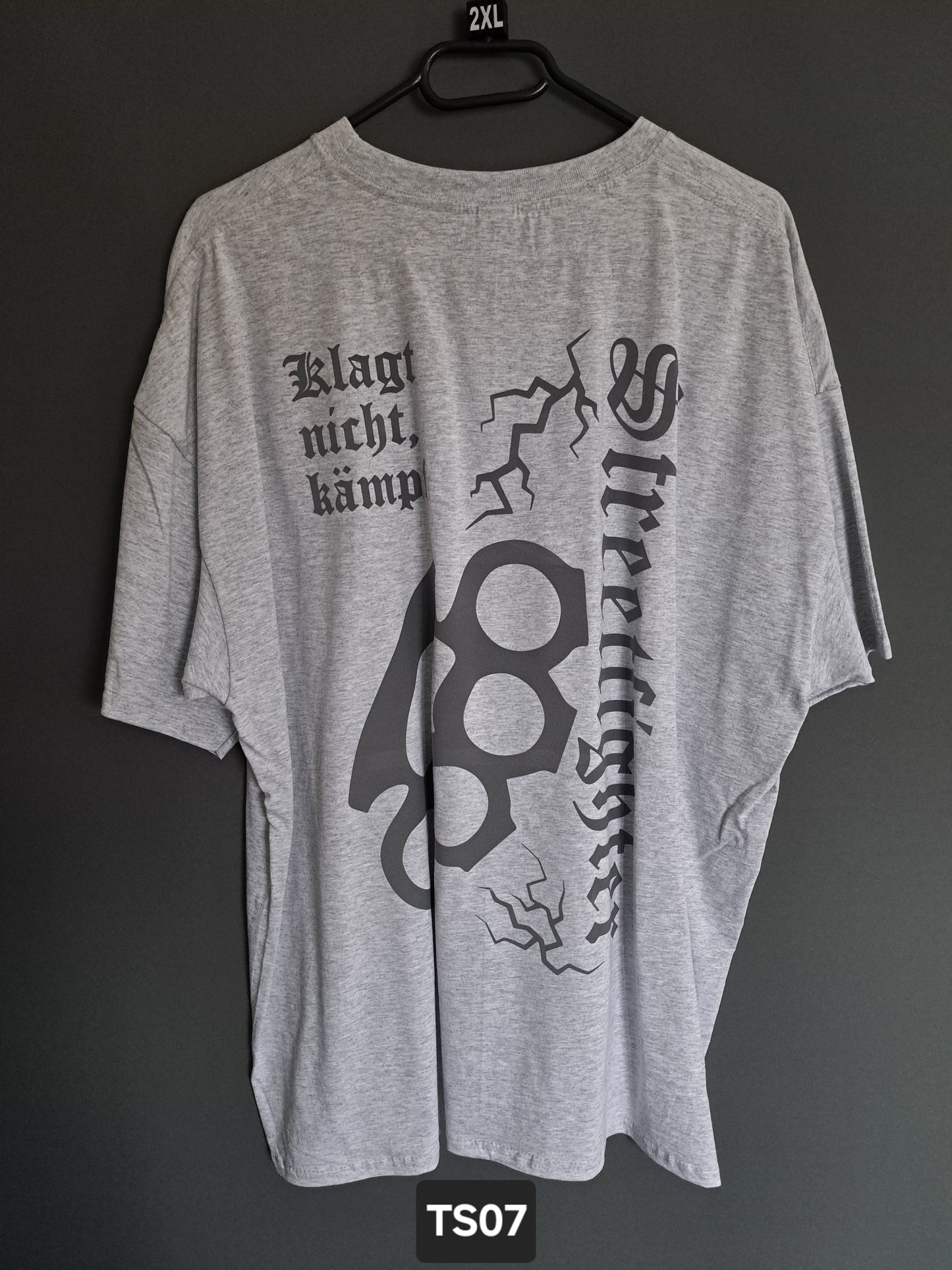 T-Shirt Streetfighter Schlagring Klagt nicht,kämpft!
