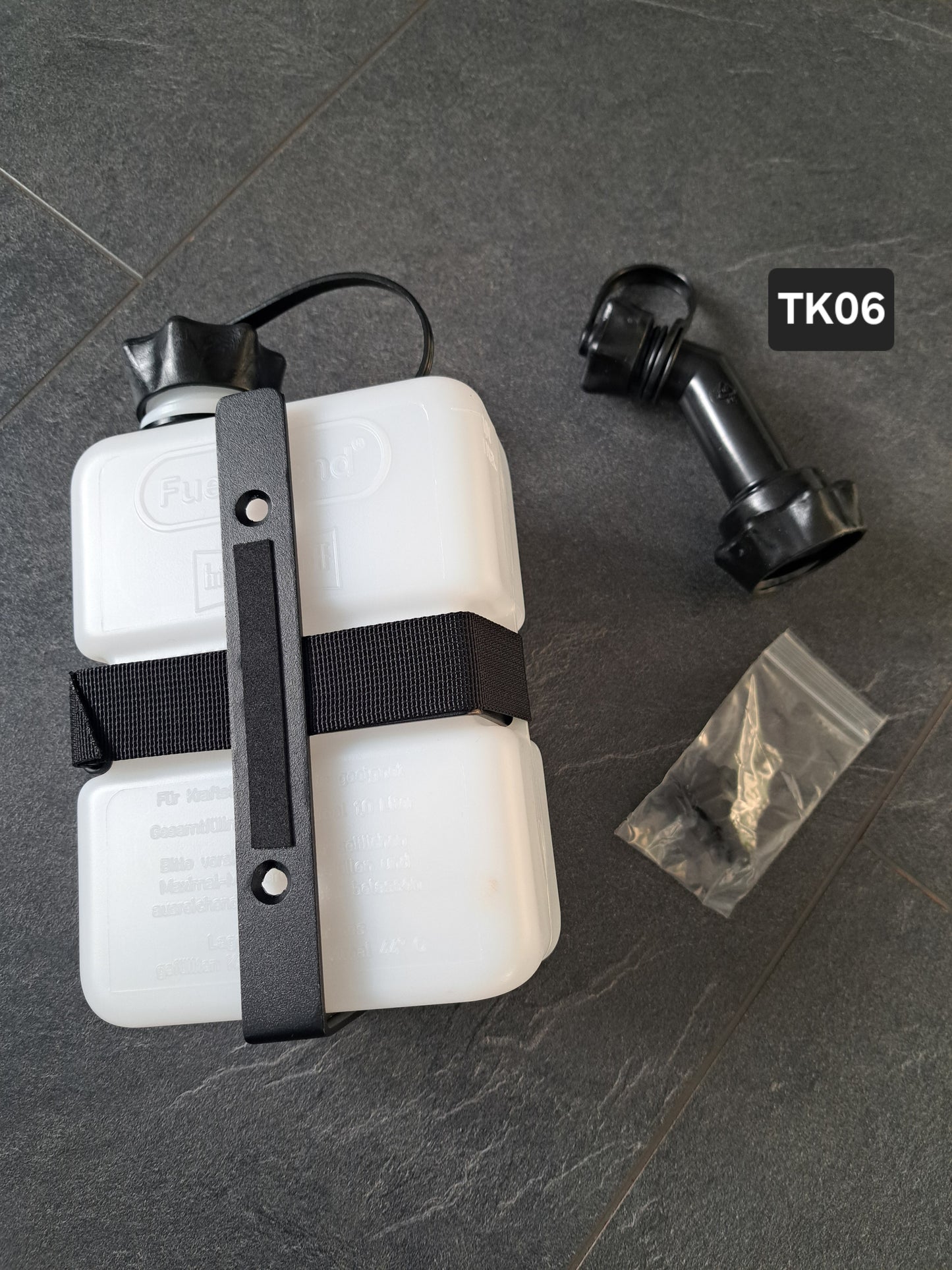 Tankkanister 1000ml (M) inkl. Universalhalter Dekor ARMY