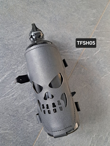 SKULL-Halter & (Tank-) Flasche