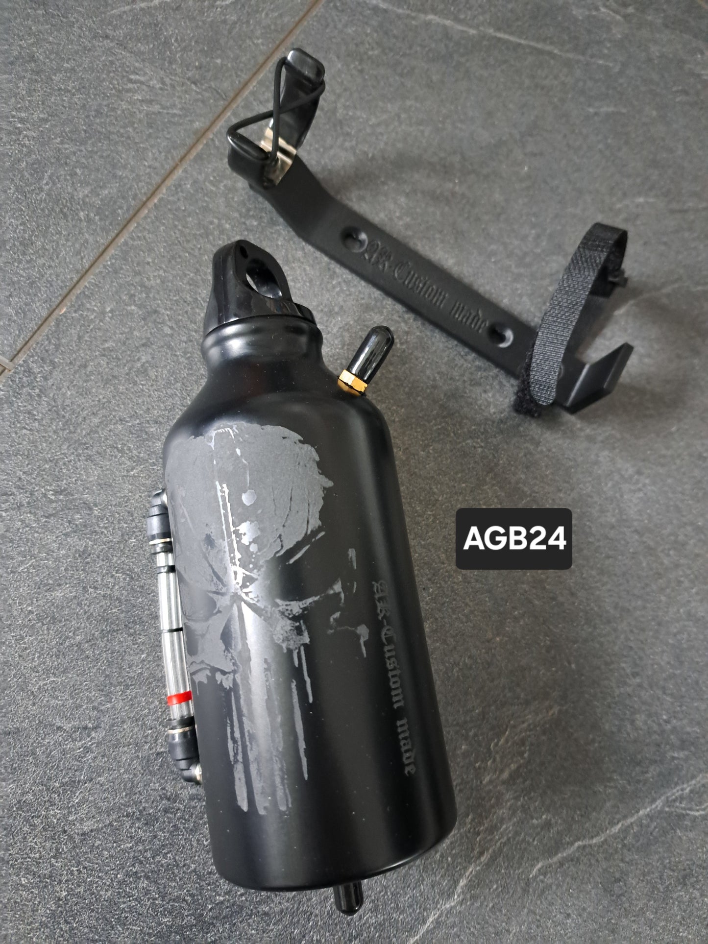 Ausgleichsbehälter Punisher