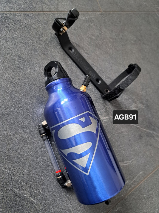 Ausgleichsbehälter Superman