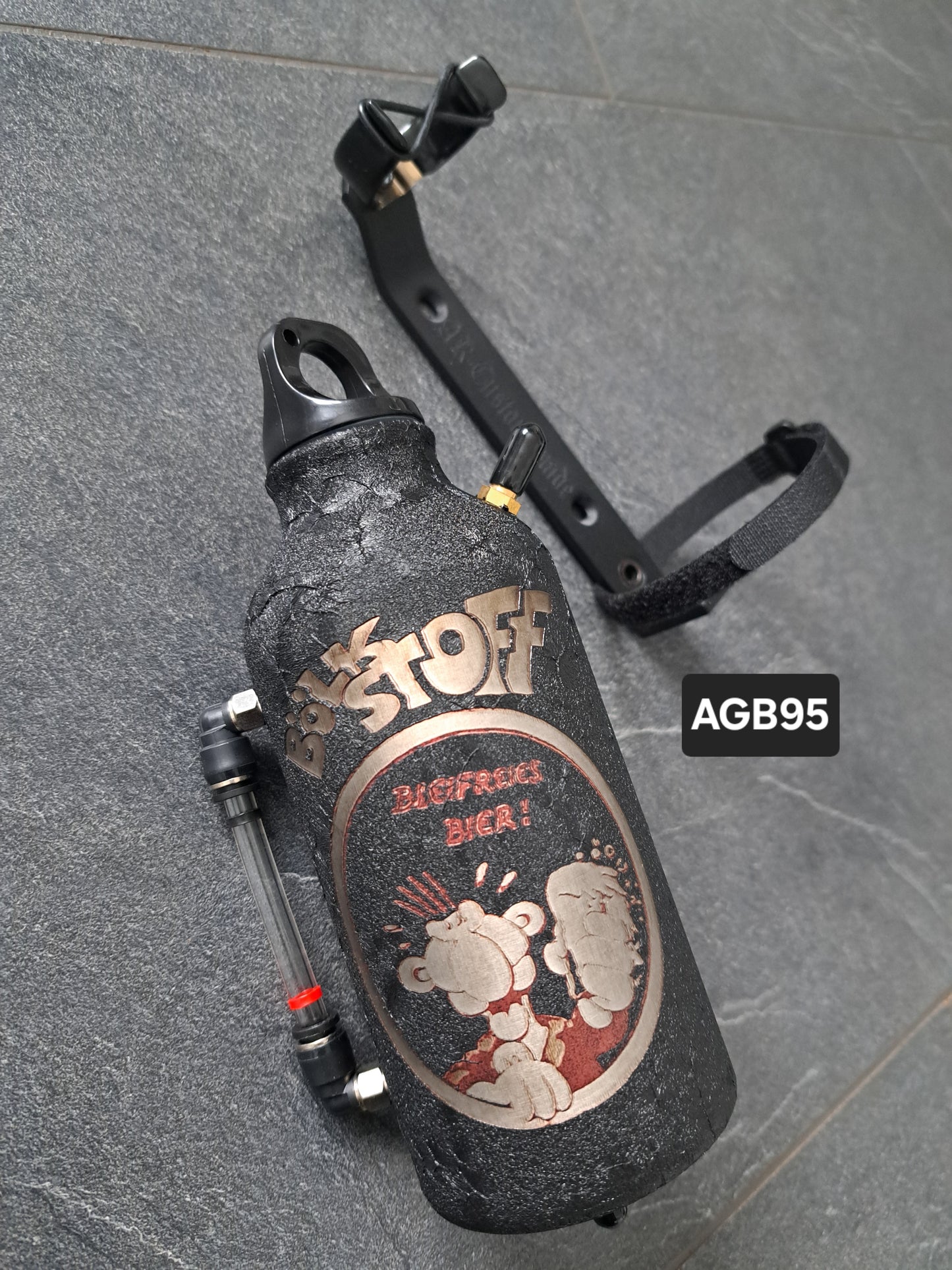 Ausgleichsbehälter Bölkstoff