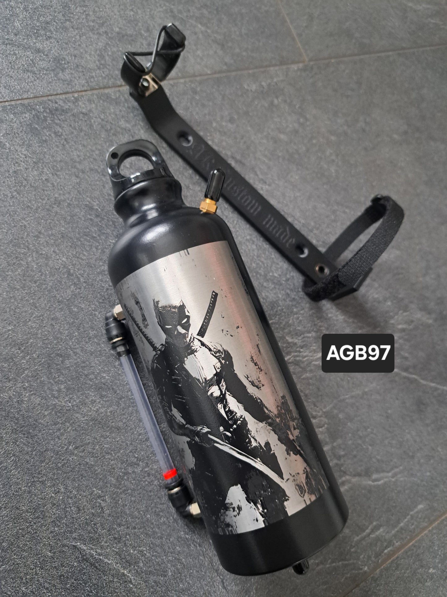 Ausgleichsbehälter Deadpool