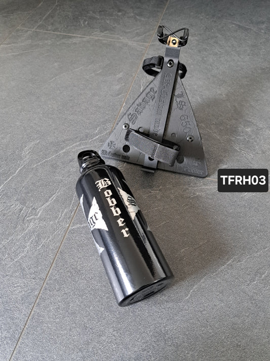 Suzuki Savage LS650 (Tank-)Flasche & Vollgravur-Rahmenhalter Bobber Eis. Kreuz