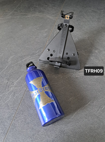 Suzuki Savage LS650 (Tank-)Flasche & Rahmenhalter Eis. Kreuz Hardc
