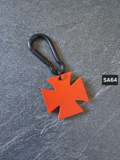 Schlüsselanhänger Eis. Kreuz div. Farben