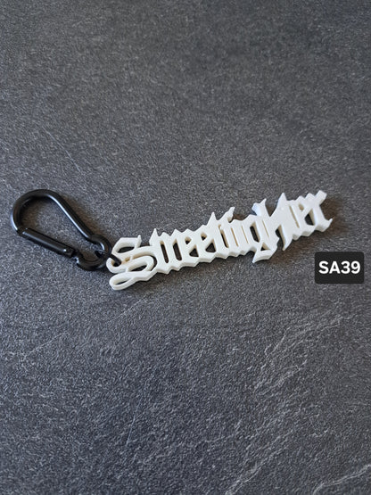 Schlüsselanhänger Schriftzug Streetfighter div. Farben