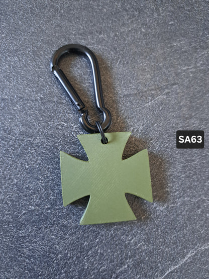 Schlüsselanhänger Eis. Kreuz div. Farben