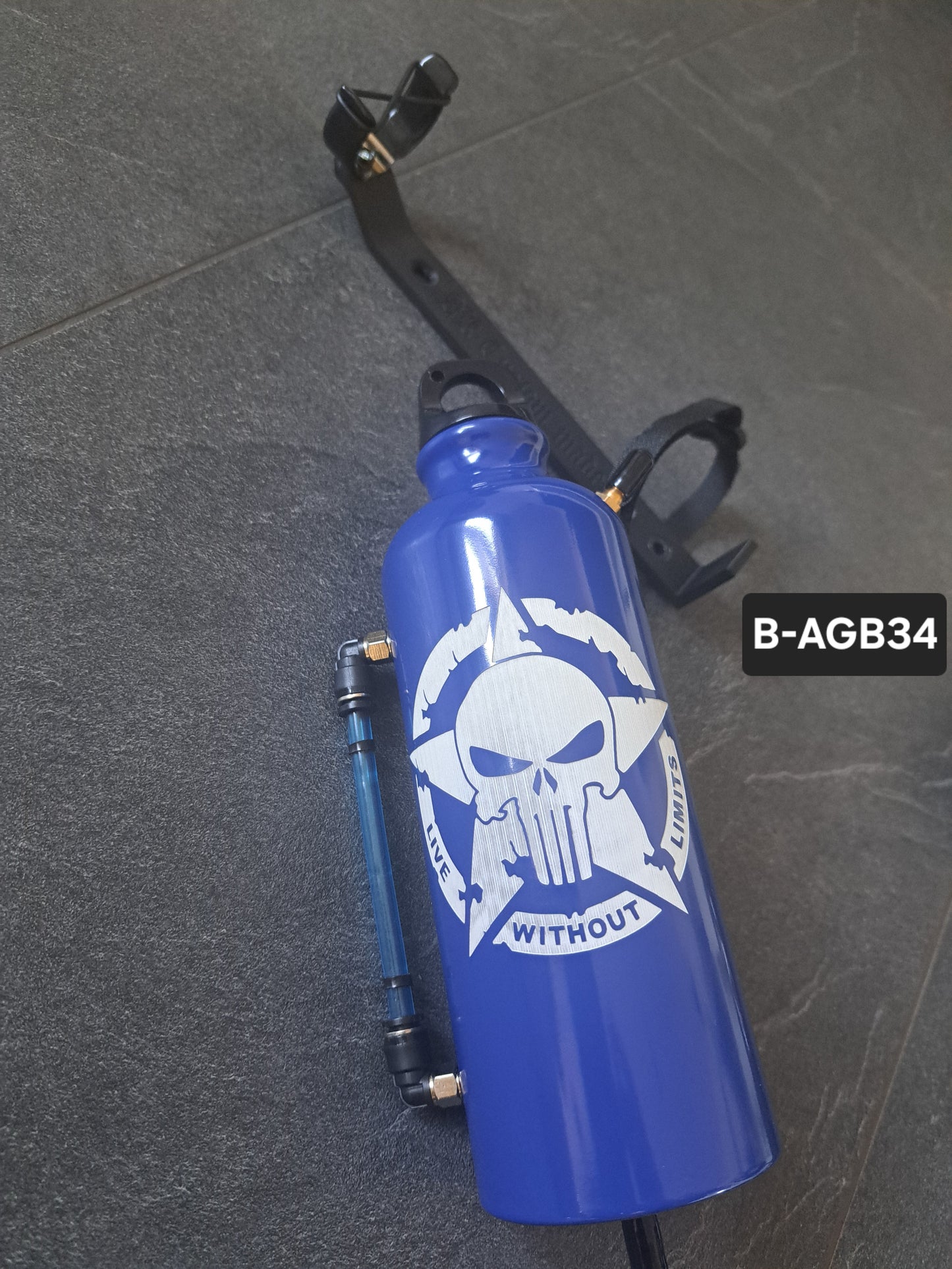 Ausgleichsbehälter Punisher Army-Stern Live Without Limits
