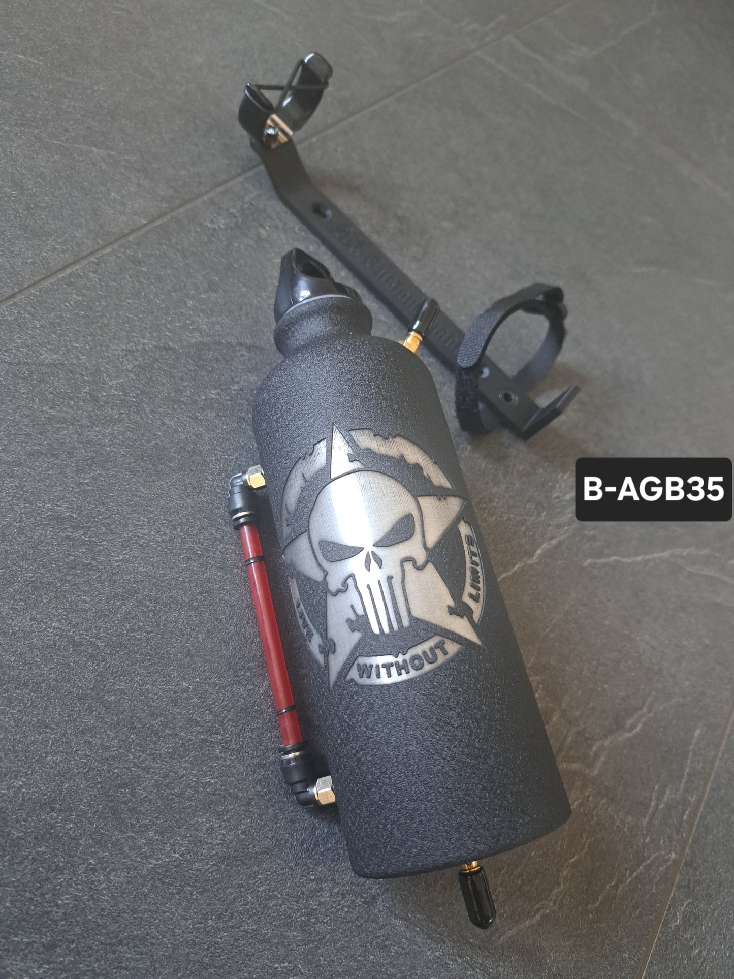 Ausgleichsbehälter Punisher Army-Stern Live Without Limits
